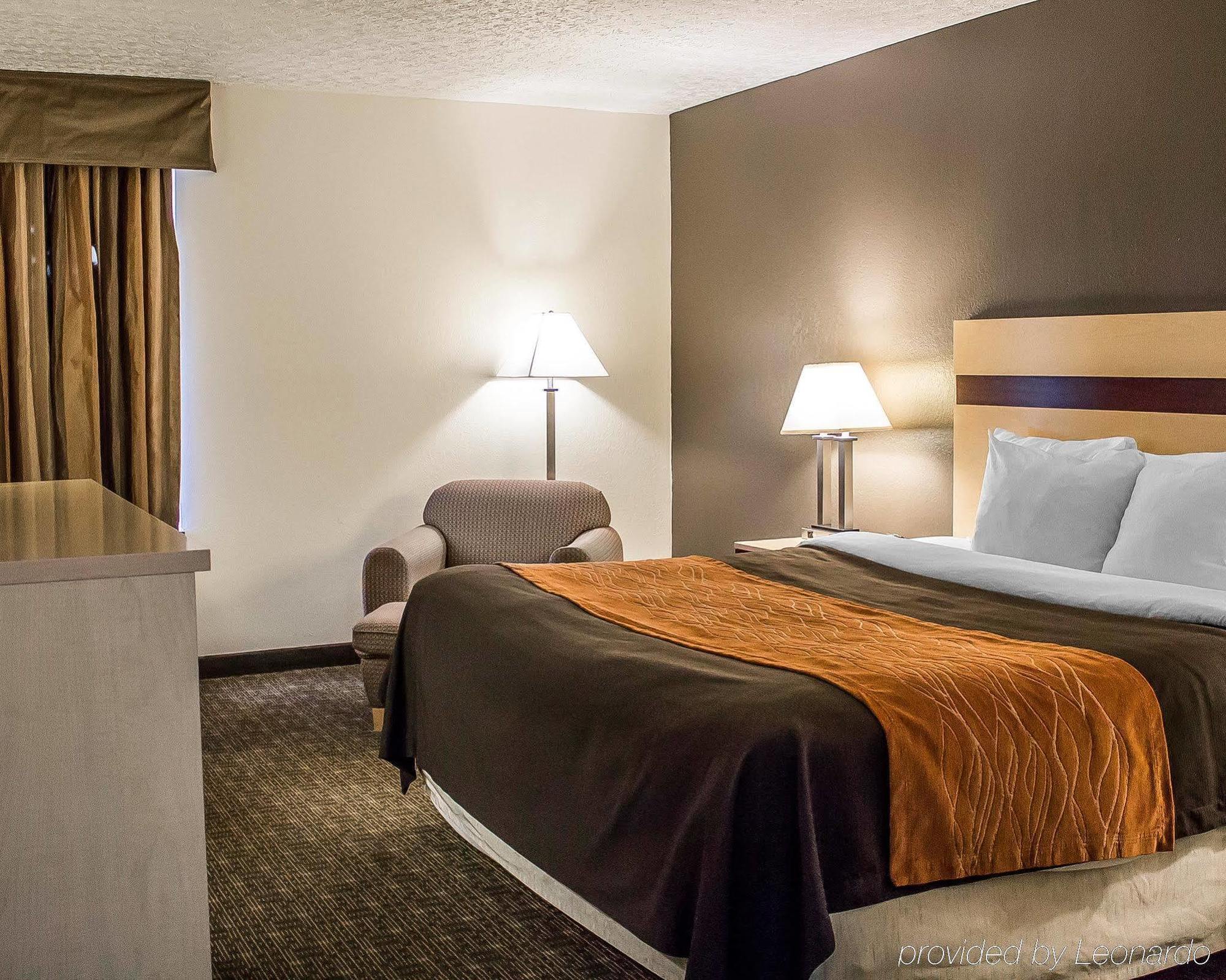 Holiday Inn Express Columbus South - Obetz By Ihg Exterior photo